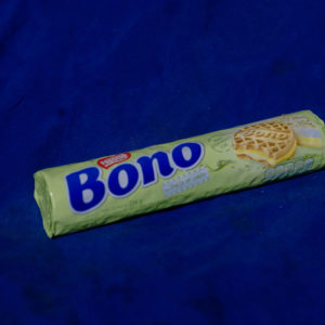 Biscoito recheado sabor Limão Bono